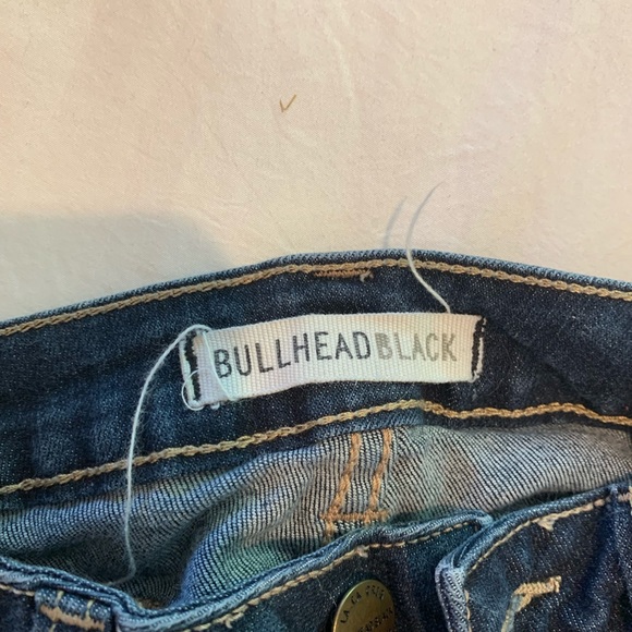 Bullhead Super Skinny Jeans (dark denim) - Picture 4 of 4